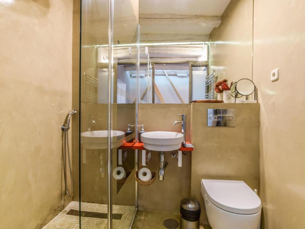 Apartamento En La Plaza De Lavapies Para 4 Personas Madrid Extérieur photo
