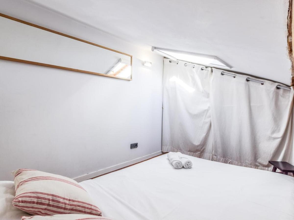 Apartamento En La Plaza De Lavapies Para 4 Personas Madrid Extérieur photo